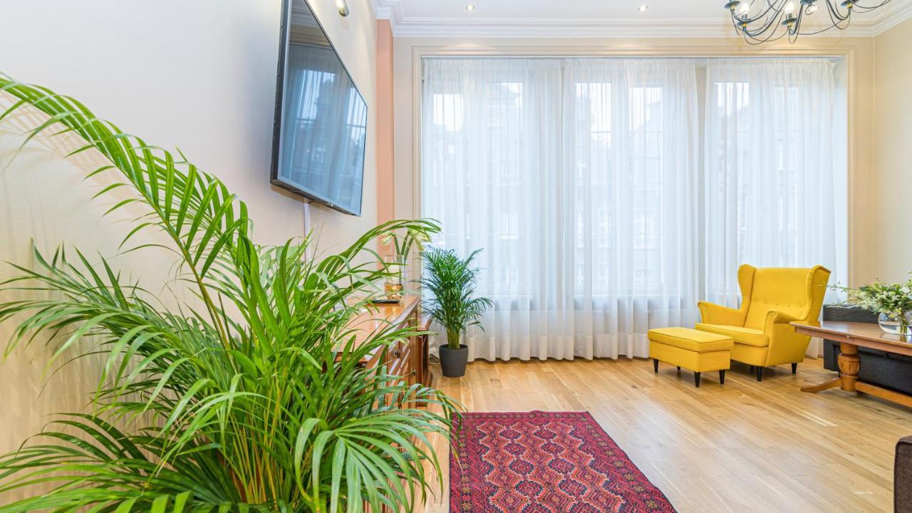 Maya'S Flats & Resorts - Old Town Dluga 72 One Storey 格但斯克 外观 照片
